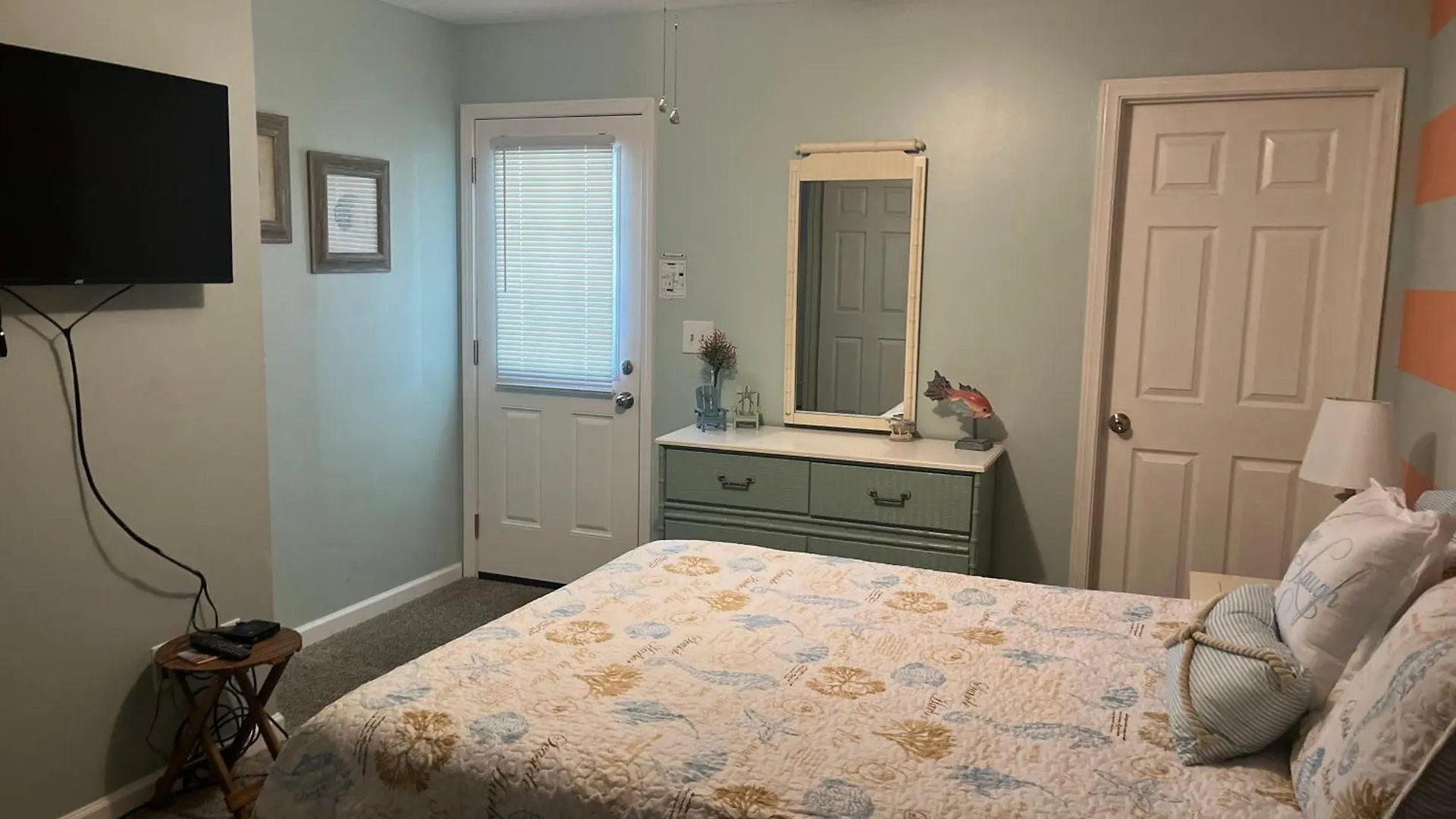 Holiday home Beach Access Close To Walmart, Bowling,Skating And Game Room Panama City Beach