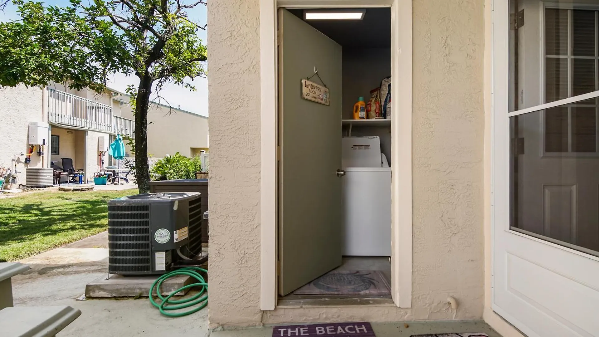 Holiday home Beach Access Close To Walmart, Bowling,Skating And Game Room Panama City Beach