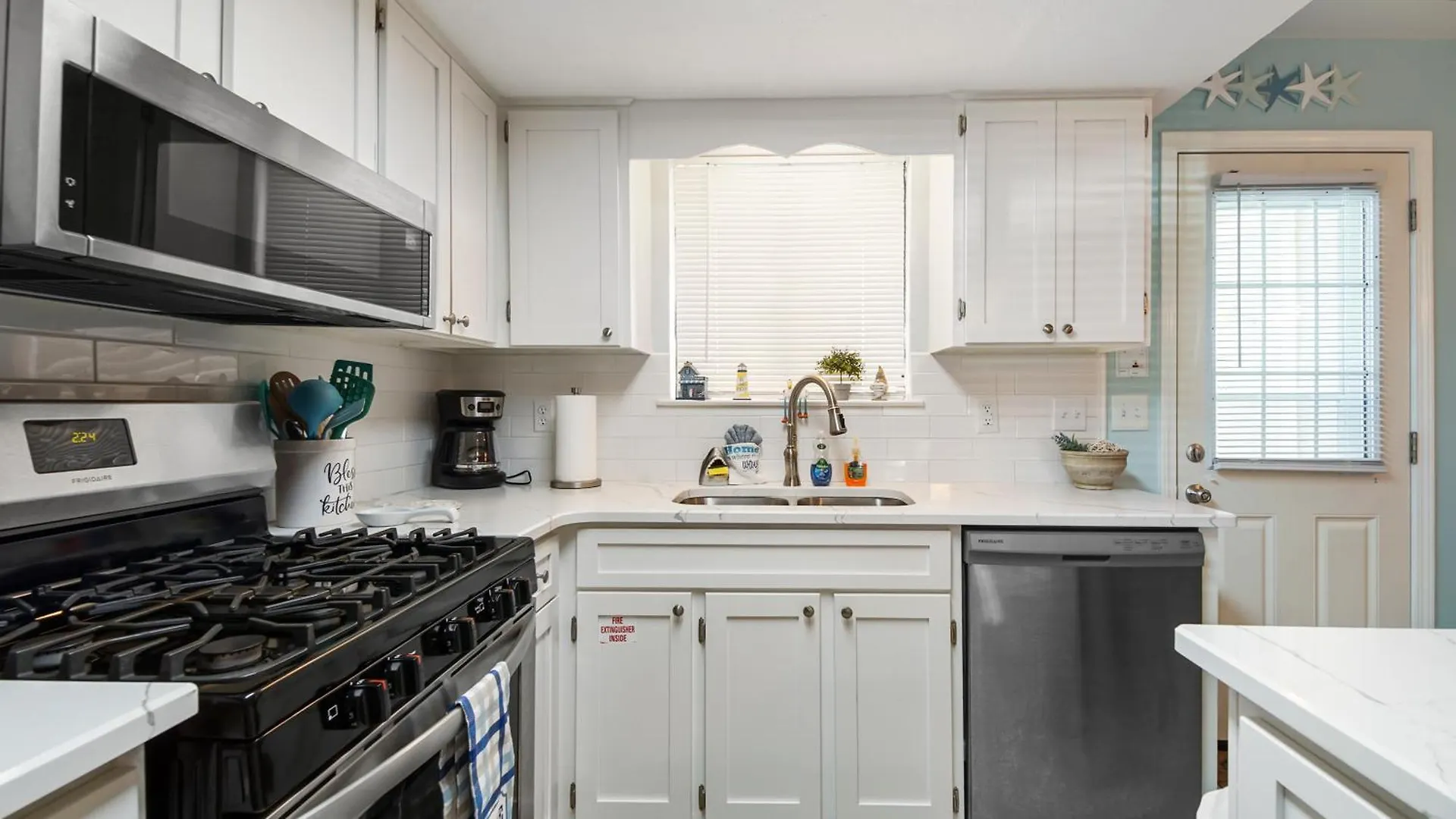 Holiday home Beach Access Close To Walmart, Bowling,Skating And Game Room Panama City Beach