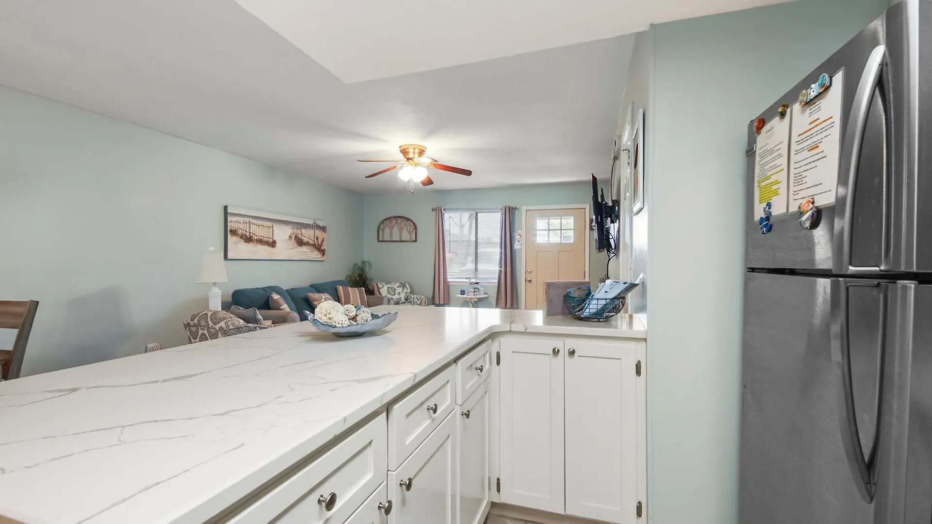 Beach Access Close To Walmart, Bowling,Skating And Game Room Panama City Beach Holiday home