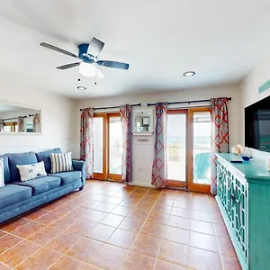  Apartment Front Retreat A1